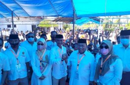 Berkas Lengkap, Malkan-Salahuddin Jadi Pendaftar Kedua di KPU Barru