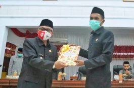 Serahkan KUPA-PPAS, Wabup Bantaeng Tekankan Sinergitas Stakeholder
