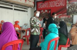 Manfaatkan Jumat Peduli Plus, Kelurahan Mallusetasi Adakan Rapid Test bagi Ketua RT/RW