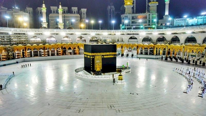 Siapkan Kartu Pintar, Arab Saudi Buka Layanan Umrah Secara Bertahap