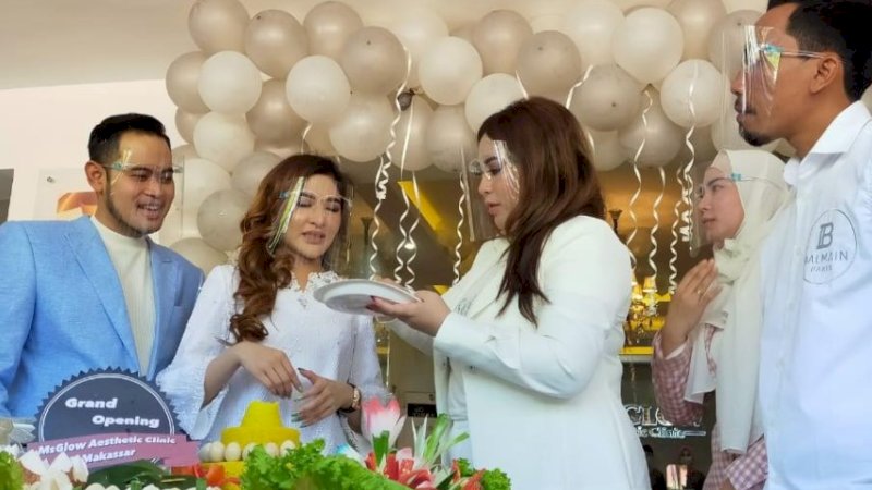 Pernah Viral Gantung Krupuk di Mobil Ferrari, Bos MS Glow Luncurkan Klinik Kecantikan di Kota Daeng
