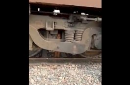 Ajaib, Bocah 2 Tahun Selamat Tanpa Cedera Usai Terlindas Kereta