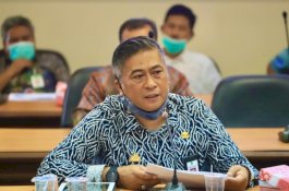 Sekda Barru Usul Pengembangan Sapi Bali dan Kawasan Agropolitan dalam Rapat RTRW DPRD Sulsel