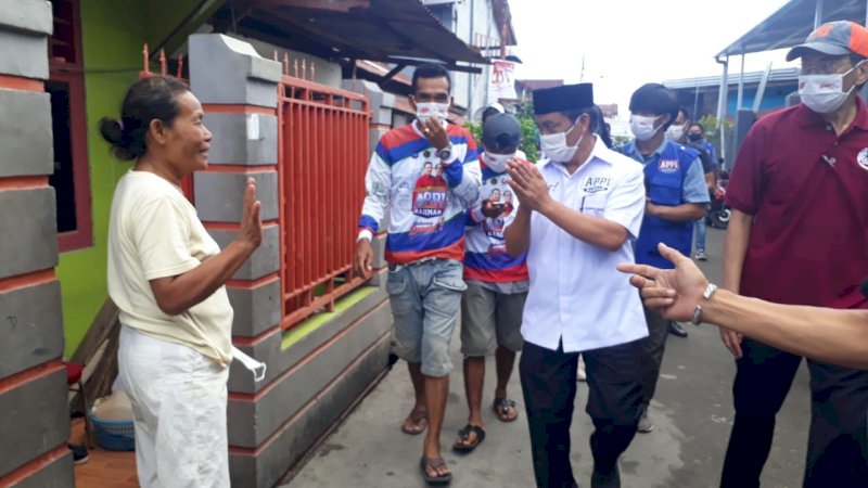 Rahman Bando Blusukan di Pampang, Warga Curhat Drainase Tak Kunjung Beres