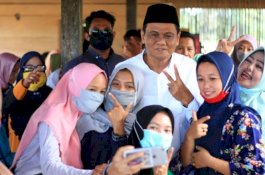 Warga Coppeng-Coppeng Merasa Nyaman Dipimpin Suardi Saleh