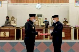 Bupati Wajo Serahkan Dua Ranperda, Tujuh Fraksi DPRD Setuju untuk Bahas