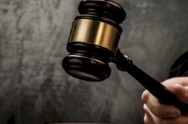 Pengakuan Ibu Lima Anak yang Bikin Hakim Pengadilan Menjadi Iba dan Menceraikannya