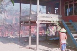 Ditinggal Pergi Pemiliknya, Rumah di Jeneponto Hangus Terbakar