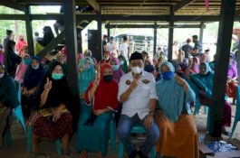 Sukarela, Ibu-ibu Pengajian di Galung Bergerak Menangkan SS-AK