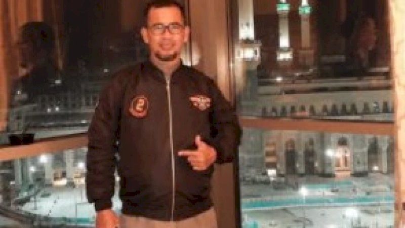 Sedang Umrah, Direktur PT Basmalah Doakan SS-AK Menang dari Masjidilharam