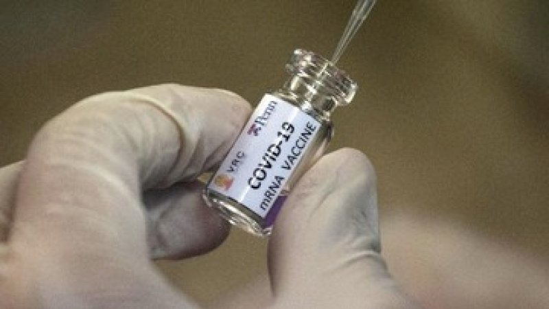 Pemerintah Jamin Kehalalan Vaksin Covid-19