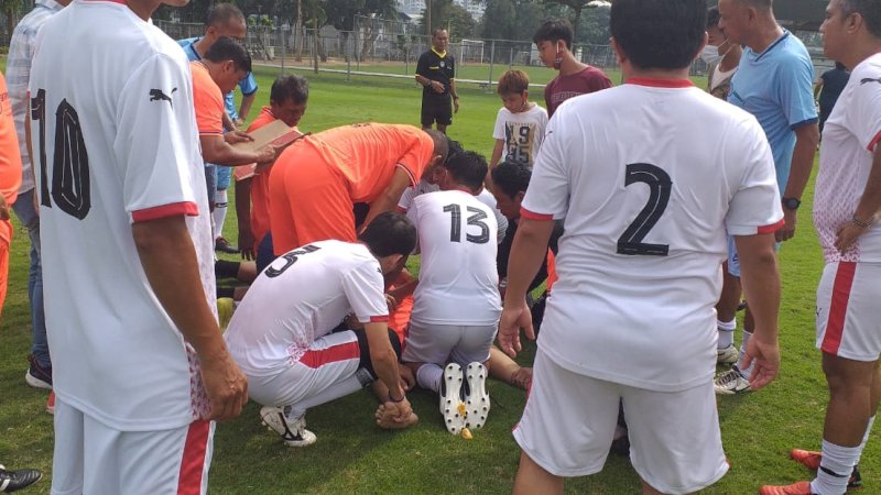 Sepak Bola Indonesia Berduka, Ricky Yacobi Pergi untuk Selamanya Usai Cetak Gol di Senayan