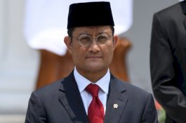 Diduga Terima Suap Bansos Covid-19 Rp8,2 Miliar, Ini Profil Menteri Sosial Juliari Batubara