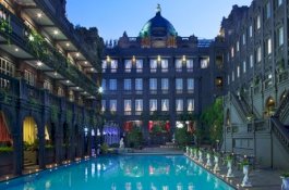 5 Pilihan Hotel di Bandung Terbaik untuk Liburan di Parijs van Java