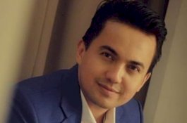 Dapat Dukungan Rekan Artis, Cawabup Bandung Sahrul Gunawan Berdoa Jelang Pencoblosan