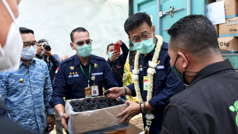 Peringatan Hari Perkebunan Ke-63, Mentan: Saya Minta Perkebunan Jadi Perhatian Bersama