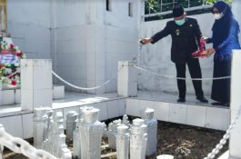 Hari Korban 40.000 Jiwa, Pemkot Parepare Bersama Forkopimda Gelar Upacara dan Tabur Bunga