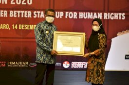 Bupati Luwu Utara Dapat Penghargaan dari Kemenkumham RI