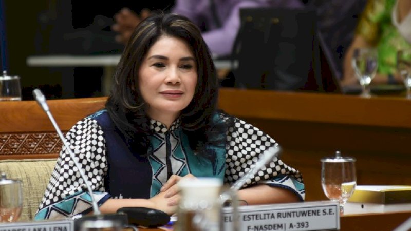 Ketua Komisi IX DPR RI Felly Estelita Runtuwene. 