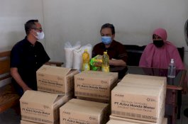 Jelang Tutup Tahun 2020, AHM Bantu Masyarakat Tunanetra hingga Yatim Piatu