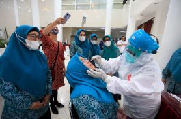 Peringati Hari Ibu Nasional, TP PKK Makassar Gelar Swab Massal Gratis