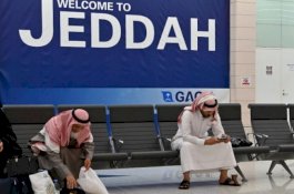 Arab Saudi Tangguhkan Seluruh Penerbangan Internasional Selama Sepekan