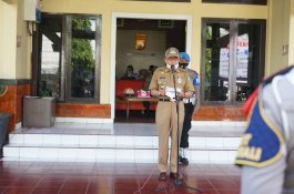 Taufan Pawe Minta Aparat Tegakkan Protokol Kesehatan Secara Humanis