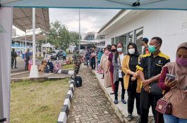 Gratis, Tes Rapid Antigen yang Digelar Pemprov Sulsel di Bandara Sultan Hasanuddin Dipadati Warga