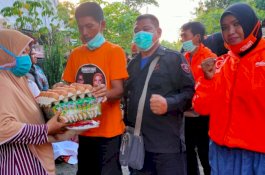 Ringankan Beban Warga, Relawan ADAMA' Terus Bergerak Bantu Korban Banjir