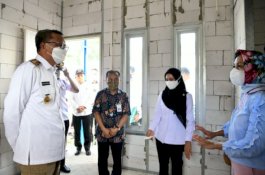 Gubernur Sulsel Serahkan 50 Unit Rumah Hunian Tetap untuk Korban Banjir Masamba