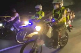 Gunakan Roda Dua, Gubernur Sulsel Patroli Pantau Aktivitas Pergantian Tahun