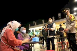 Pantau Keramaian Tahun Baru, Bupati Bantaeng Berbagi Tips Jaga Imun