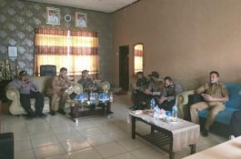 Tindak Lanjuti Aspirasi Masyarakat Jeneponto, Camat Binamu Minta Buka Segel Kantor Lurah