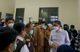 Gratis! Gubernur Sulsel Ajak Masyarakat Ikut Vaksinasi Covid-19