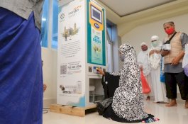 Diresmikan setelah Salat Berjemaah, Nurdin Abdullah Apresiasi ATM Beras untuk Duafa