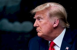 Akun Instagram dan Facebook Donald Trump akan Dipulihkan