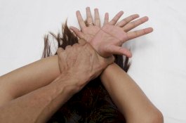 Nyaris Garap Tetangga, Pria Wajo Bersandal Jepit 