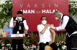 Saat Ramadan, Vaksinasi Covid-19 Dilakukan Malam Hari