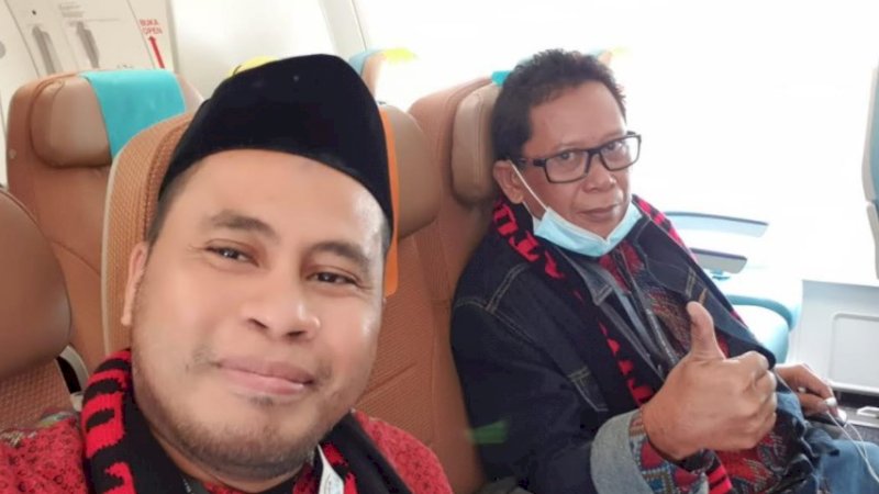 Penulis (kanan) bersama Direktur Utama PT Nabila Athira Utama Athiratour H Irfan Jaya Idrus.