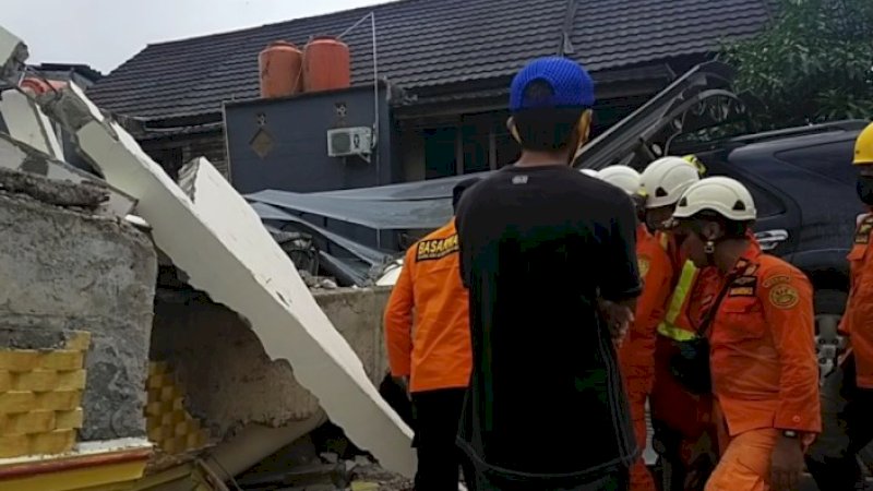Bawa Alat Canggih untuk Menolong Korban Reruntuhan, SAR Makassar Langsung Beraksi