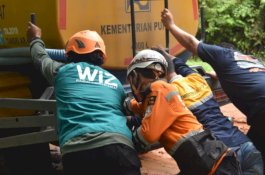 Sempat Tertutup karena Longsor, Jalan Trans Sulawesi di Mamuju Akhirnya Bisa Dilewati