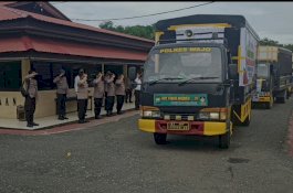 Polres Wajo Berangkatkan Dua Truk Sembako dan Obat-obatan untuk Korban Gempa Sulbar
