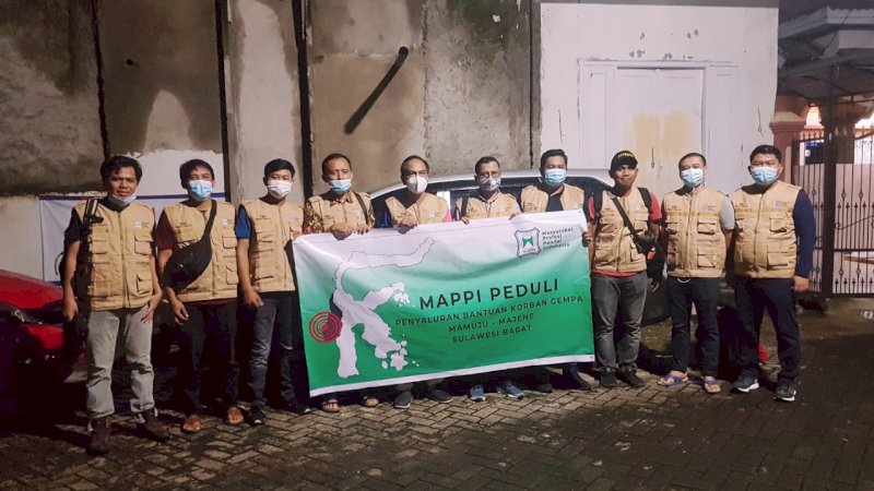 Dilepas Ketua DPD, 10 Relawan Antar Bantuan Mappi Sulamapua ke Sulbar