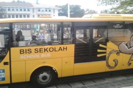 Pasien Covid-19 di Jakarta Dijemput Pakai Bus Sekolah ke Tempat Isolasi