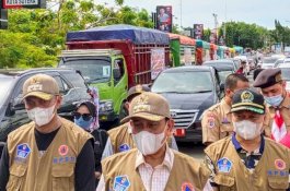 Bupati dan Wabup Wajo Pimpin 70 Kendaraan Menuju Sulbar, Seluruh Rombongan Sudah Tes Rapid Antigen