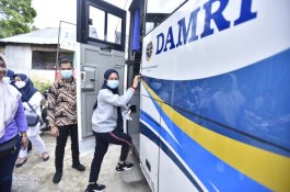 Bus Damri Mengaspal di Luwu Utara: Masamba ke Rongkong Hanya Tiga Jam