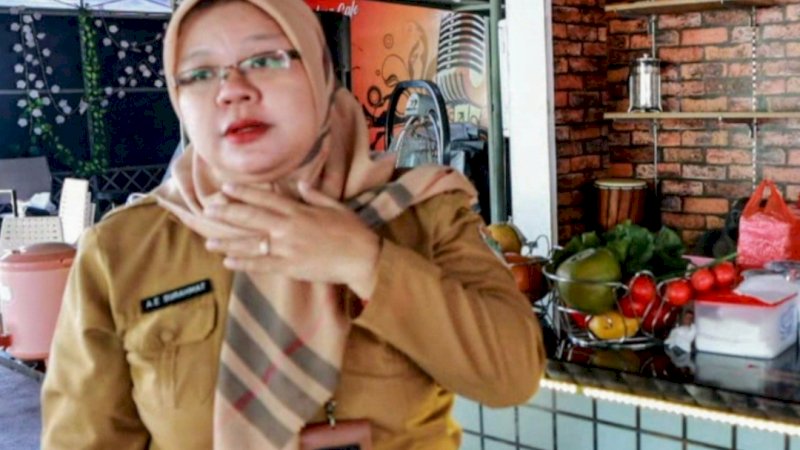 Kasubag Humas dan Protokoler DPRD Kabupaten Wajo, Andi Enny Surahmat