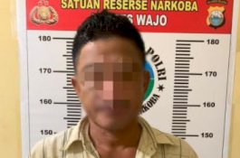 Dibungkus Rokok, Polres Wajo Amankan Pria Paruh Baya Beserta 23 Saset Diduga Sabu-Sabu