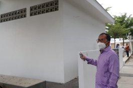 Kakus Timbul di Anjungan Losari  Rusak Estetika dan Dikeluhkan Warga, Danny: Ini Kejahatan dalam Dunia Arsitektur