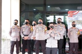 Dilepas Jenderal Merdisyam, Polda Sulsel Kirim Bantuan Kemanusiaan Senilai Rp1,7 Miliar ke Sulbar